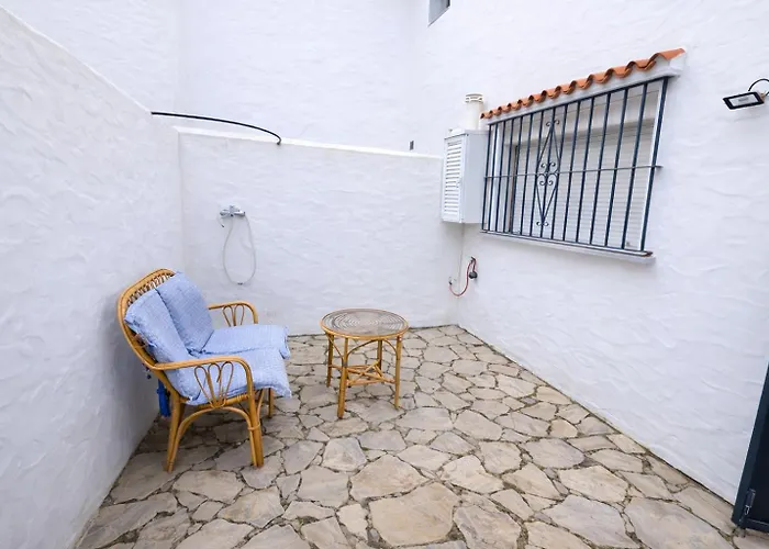 Adosado Rio Roche Apartman *